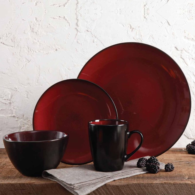 Soho Lounge 16-Piece Dinnerware Set - Red & Black Stoneware