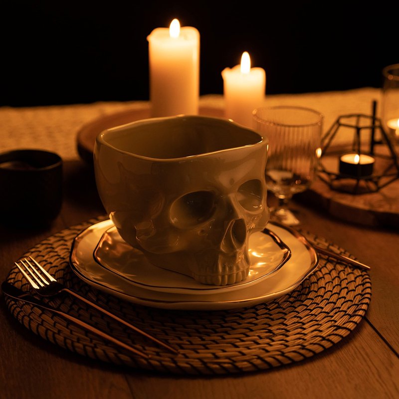 White Ceramic Skull Bowl - Gothic 3D Skull Shaped Serving Bowl 16.5x15x13cm (500ML) for Halloween & Home Decor