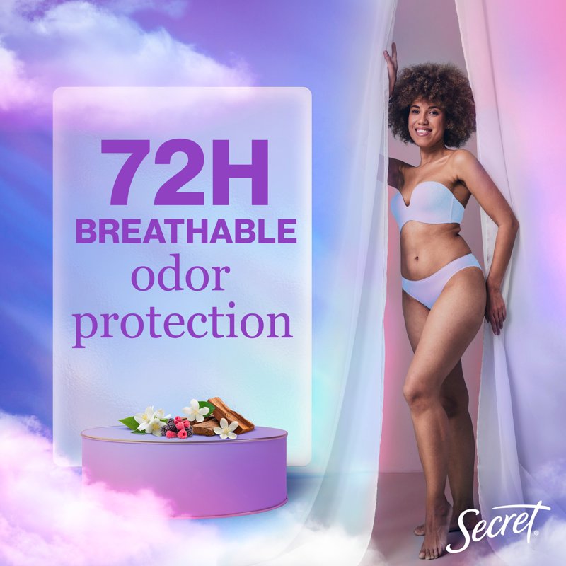 Clear Gel Antiperspirant and Deodorant for Women, Berry Scent, 3 x 2.6oz