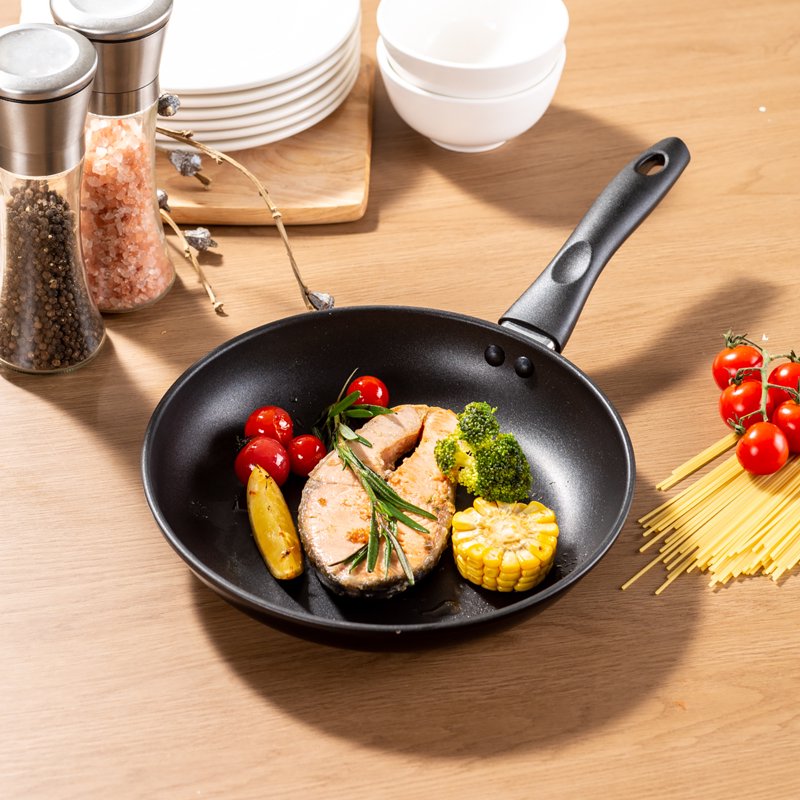 Non-Stick Aluminum Skillet 9.5" - 6 Pack, Dishwasher Safe