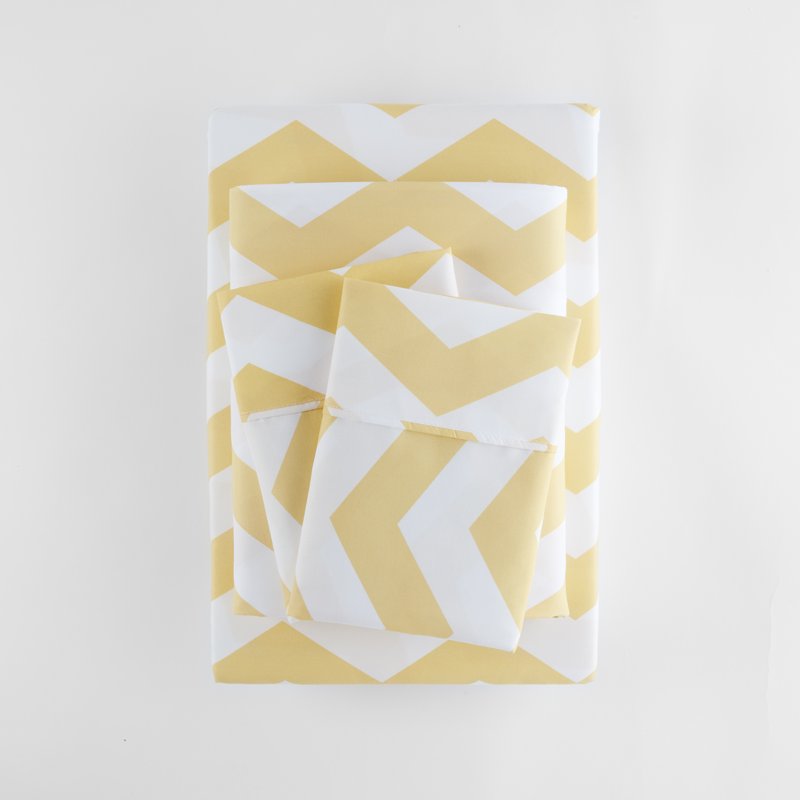 Twin Microfiber Bed Sheets Set with Arrow Pattern - Yellow