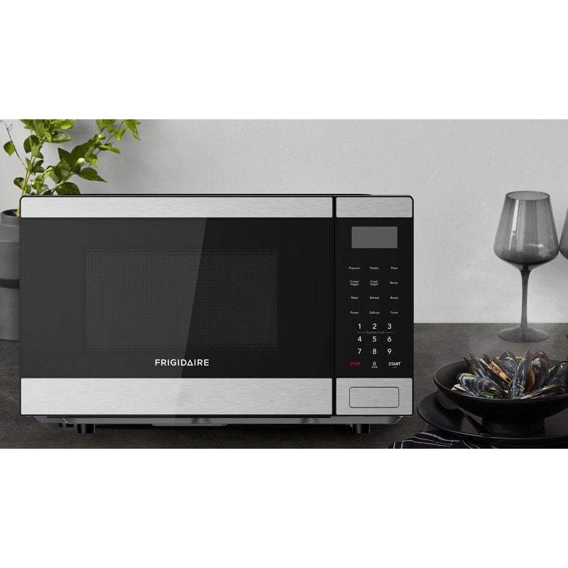 Countertop Microwave Oven - 0.9 Cu. Ft., 1000 Watt Stainless Steel