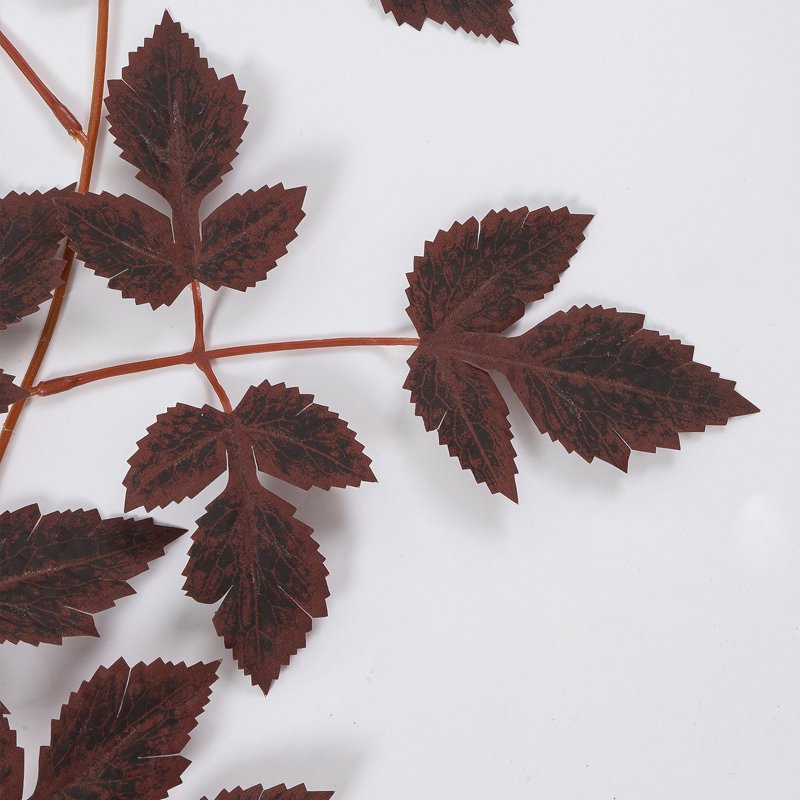 Fall Leaf Garland with Flexible Wire Stems - Red A Autumn Foliage Decor