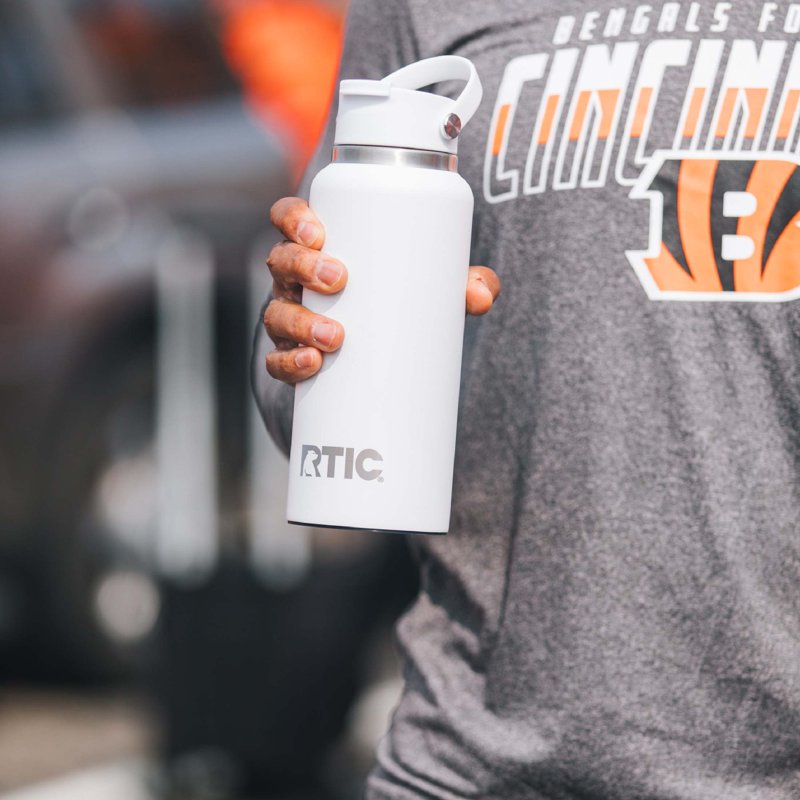 32 oz Insulated Outback Water Bottle - Olive Midnight Camo