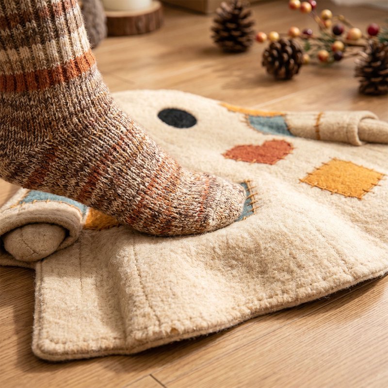 Black Ghost Shaped Doormat with Patchwork Vintage Stitching Halloween Entrance Rug