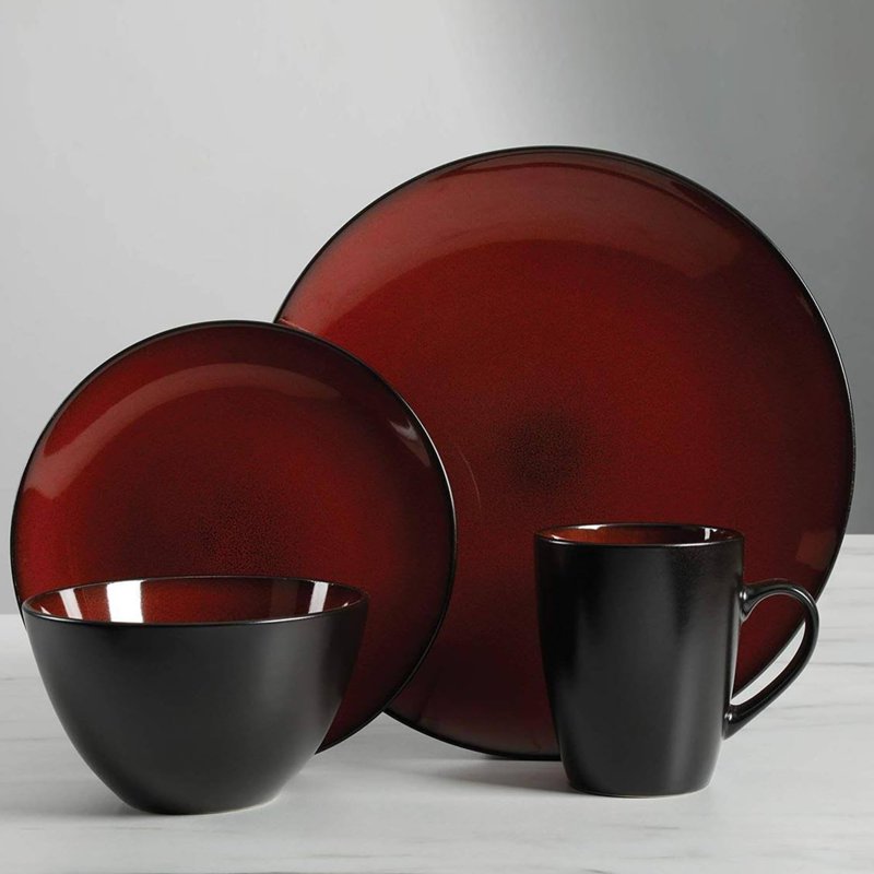 Soho Lounge 16-Piece Dinnerware Set - Red & Black Stoneware