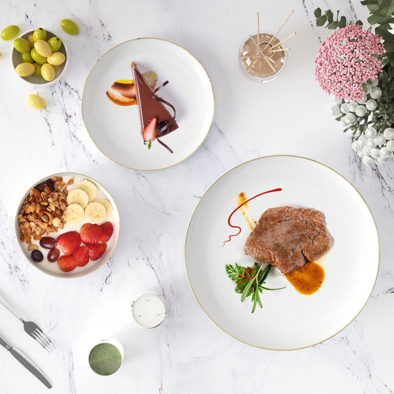 12-Piece Porcelain Dinnerware Set for 4 - White with Gold Rim
