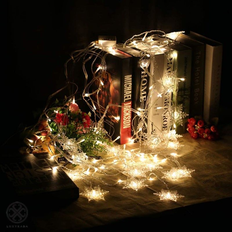 Christmas Snowflake Fairy String Lights - 96 LEDs Warm Light Curtain for Holidays & Weddings - Indoor Outdoor Decor