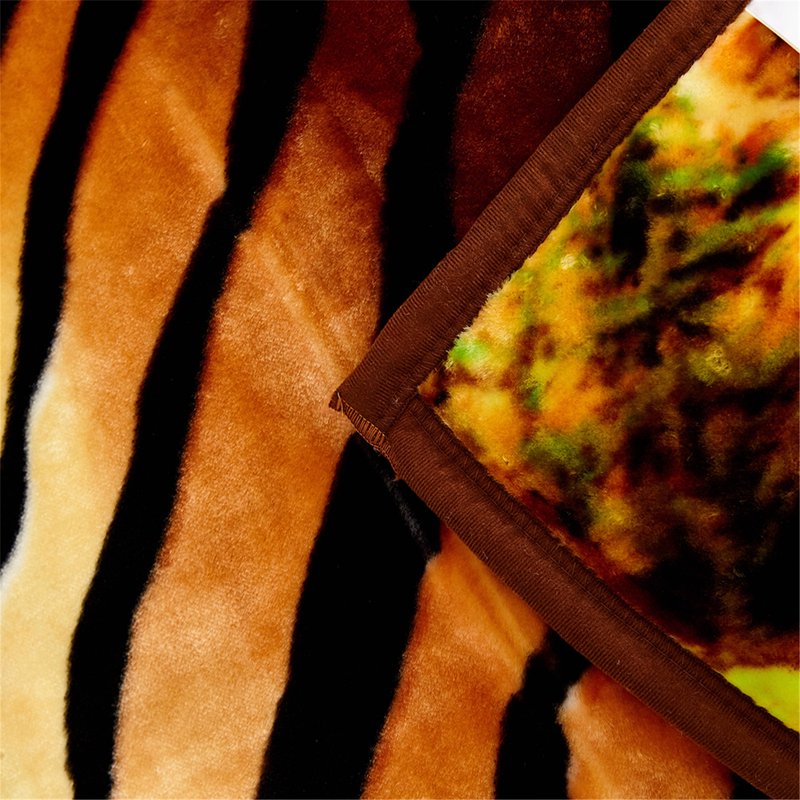 Full/Queen Fleece Blanket with Tiger Print - Soft Microfiber Bed Cover, 75x87 inches, A&B Pattern, 5LB, All Season Cozy Throw