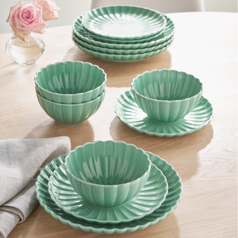 12-Piece Stoneware Dinnerware Set - Green