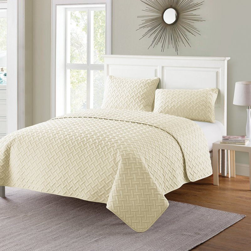 Twin Ivory Geometric Quilt Set with Sham - 2-Piece Microfiber Bed Cover