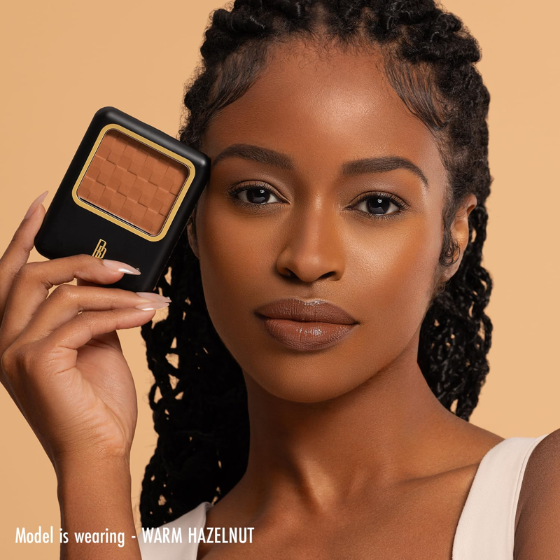 Pressed Face Powder for Deep Skin Tones - Matte Finishing Compact