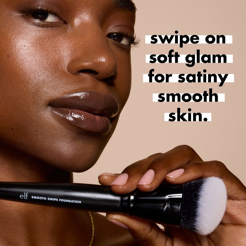 Angled Foundation Brush for Liquid and Cream Makeup
