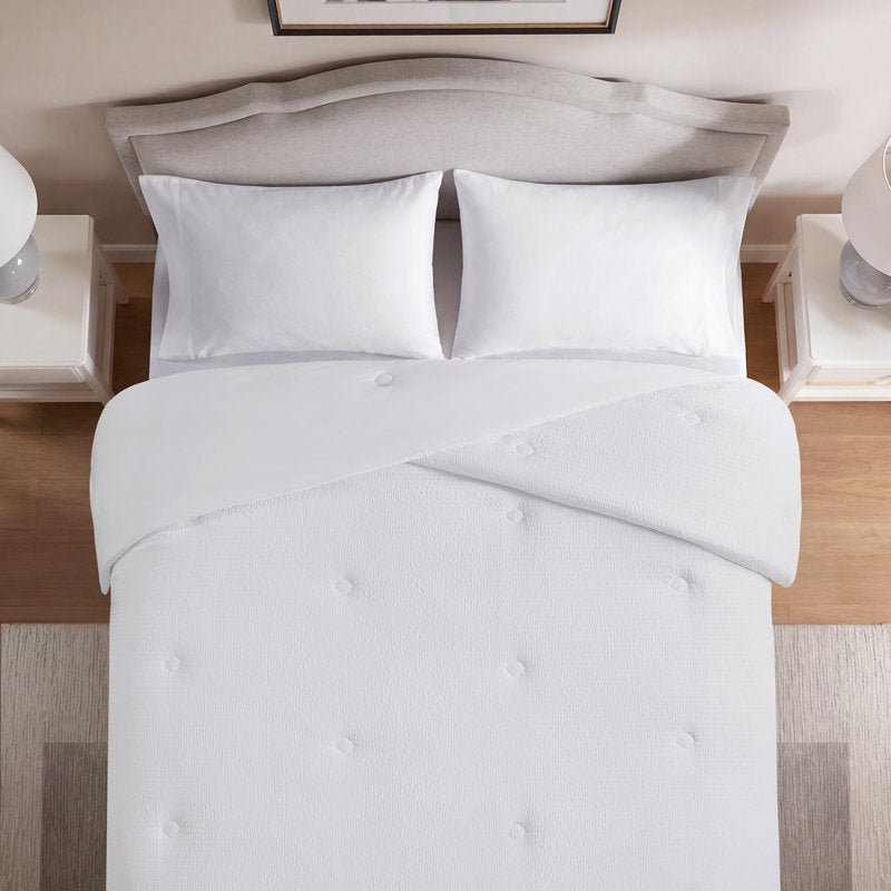 Full/Queen Reversible Down Alternative Comforter - All-Season White Seersucker