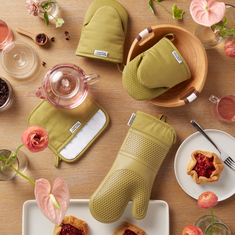 Silicone and Cotton Oven Mitt Set - 4 Pieces, Green Saddle