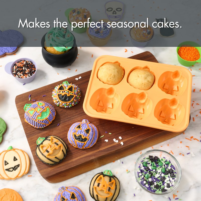 Silicone Jack-O'-Lantern Cakelet Pan 6 Cavities Halloween Bakeware