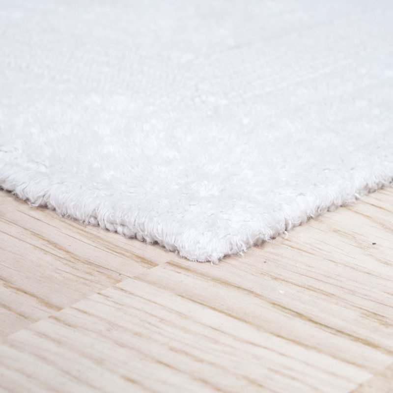 White 2-Piece Cotton Bathroom Mat Set - Machine Washable, Absorbent, Non-Slip