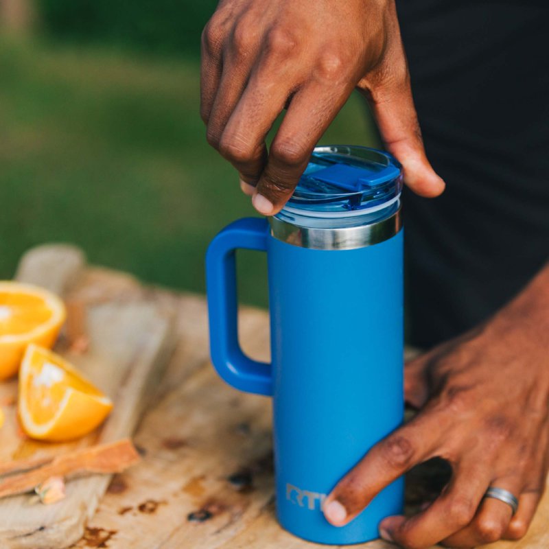 20 oz Insulated Travel Mug - Ceramic Lined, Leak-Resistant, Berry Jam