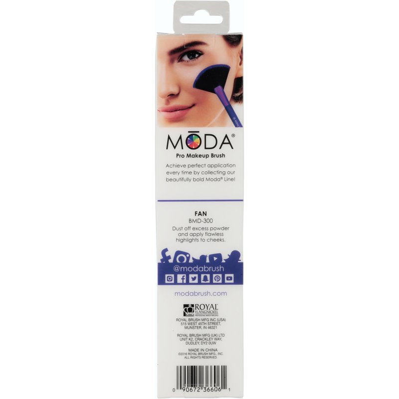 Fan Makeup Brush for Highlighter and Eyeshadow Fallout Removal