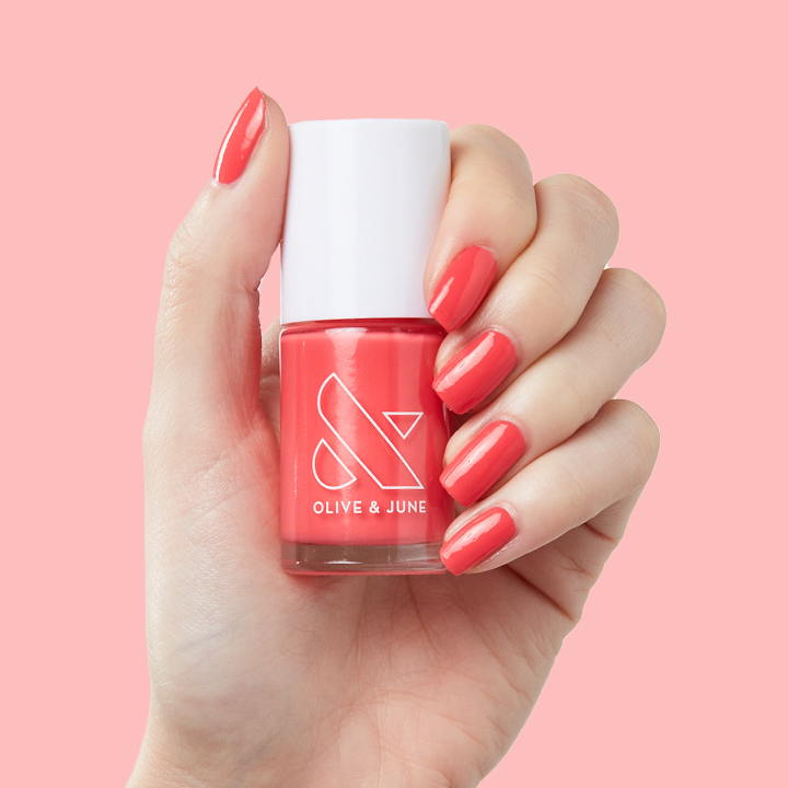 Long-Lasting Watermelon Red Nail Polish - 15-Free Vegan Formula