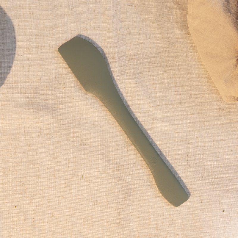 Silicone Spoonula - Versatile Heat-Resistant Kitchen Tool - Green