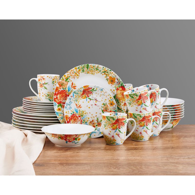 32-Piece Garden Delight Porcelain Dinnerware Set - Service for 8