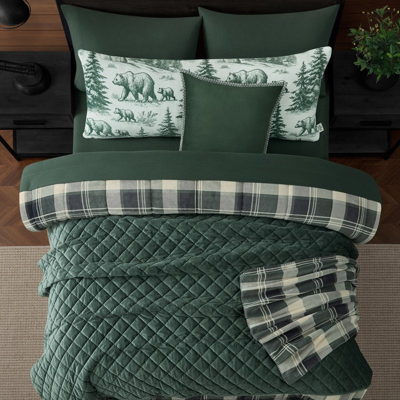 Pawz Full/Queen Pine Green Velvet Corduroy Quilt 90x92 Inches