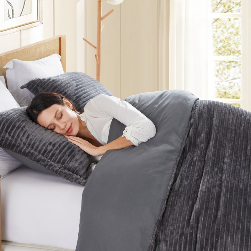 Queen Gray Microfiber Reversible Duvet Cover Set with Plush Microfiber & Zipper Closure