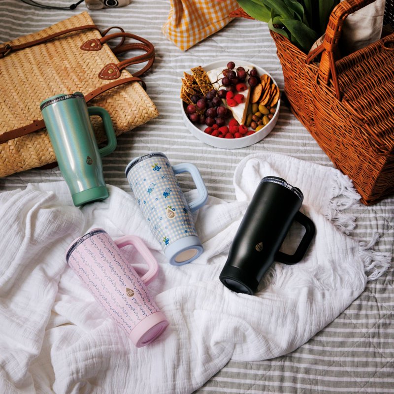 32oz Stainless Steel Skye Tumbler with Flip-Up Straw - Sage Shimmer