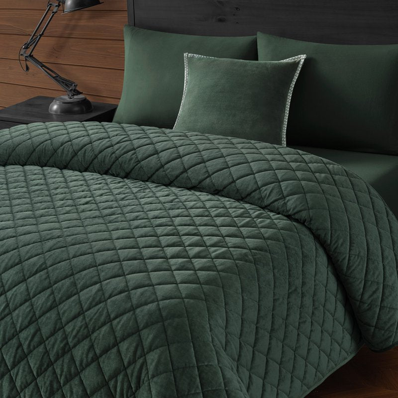Pawz Full/Queen Pine Green Velvet Corduroy Quilt 90x92 Inches