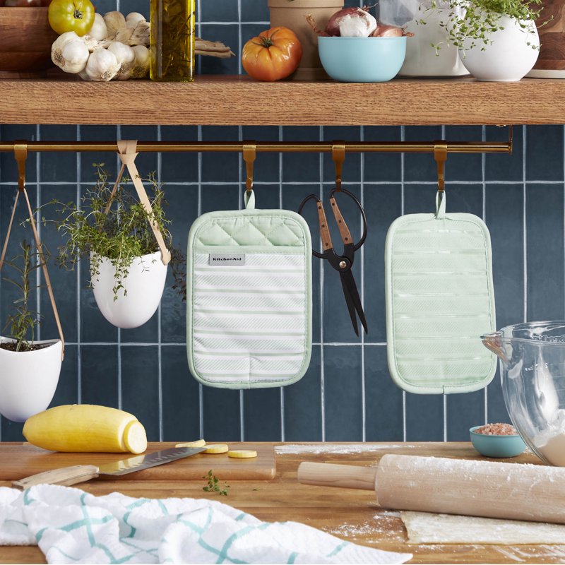 Pistachio KitchenAid Albany Pot Holders 2-Pack Set - 7"x10"