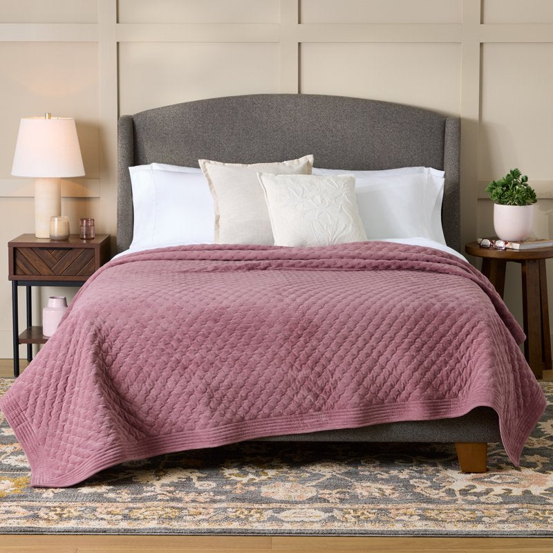 Better Homes & Gardens Violet Gem Tufted Matte Velvet Quilt - King
