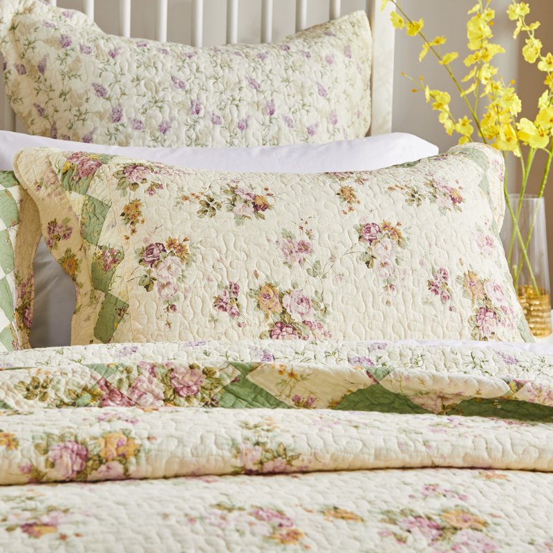 King Size Cotton Patchwork Quilt Set - 3-Piece Authentic Bed Cover