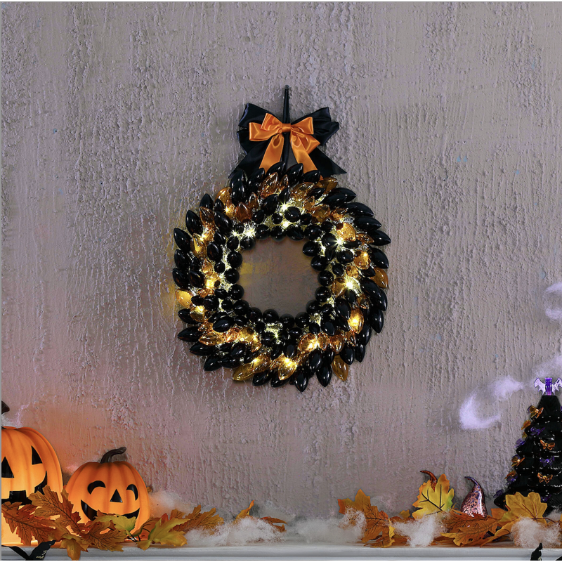 Halloween Decorative Wreath with Retro C9 Bulb Design - Black & Orange, Battery Operated