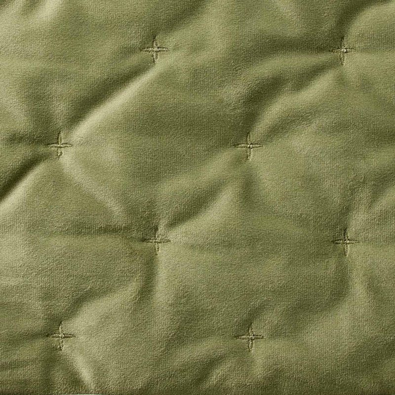 King Velvet Embroidered Quilt - Dark Green, Soft Polyester, All-Season