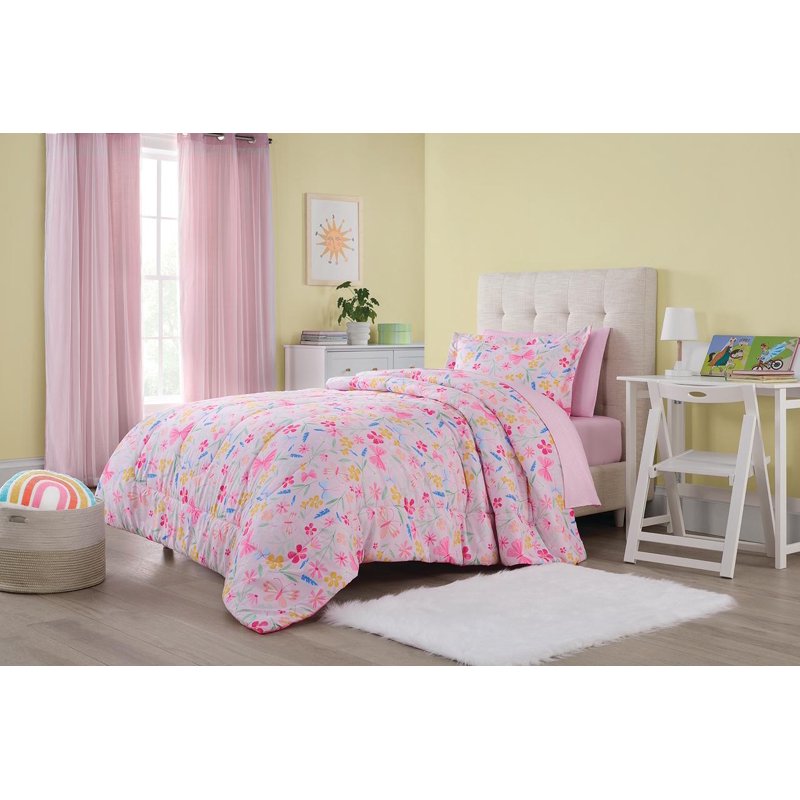 Twin Bed-in-a-Bag Set with Pink Wildflower Floral Pattern - Your Zone, 5 Pieces, Reversible