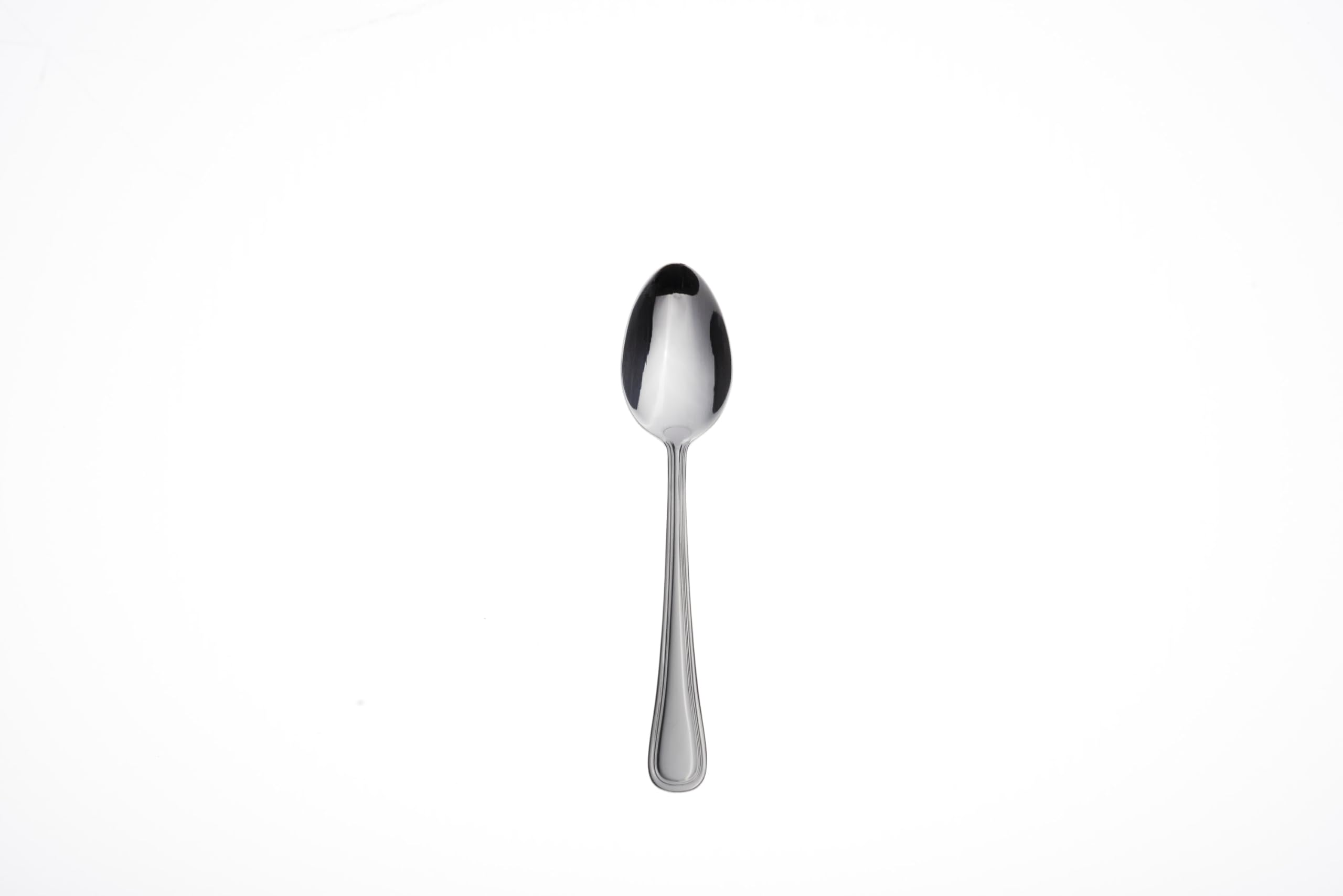 Oneida Silverware Set, Tress Mirror Everyday Teaspoons 6-Piece, Service For 6, 18/0 Stainless Steel, Dishwasher Safe, Home And Kitchen Utensils Set, Spoons, Tea spoon (Silver, 6 Piece)
