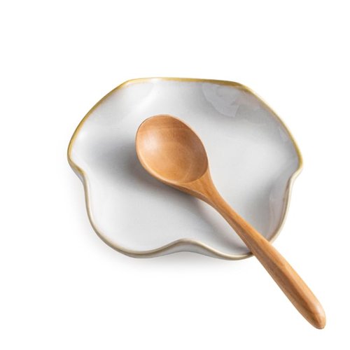 Miamolo Spoon Rest for Stove Top, Spoon Holder for Stove, 5.3In Ceramic Spoon Rest for Kitchen Counter, Coffee Spoon Holder with Ruffled Edge, Farmhouse Spatula Holder for Kitchen Decor, Beige