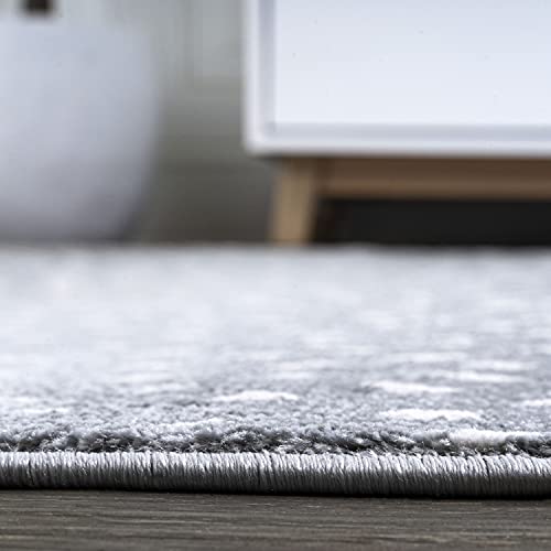JONATHAN Y Antelope Modern Light Gray/Cream Runner Rug, 2x8, Animal Prints, Casual, Easy-Cleaning for Living Room, Bedroom, Kitchen, Pet Friendly, Non-Shedding (SAF100B-28)