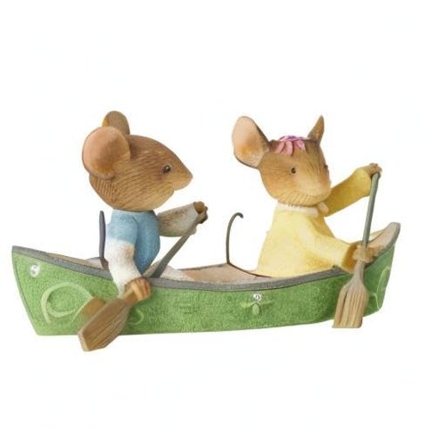 Enesco Tails with Heart Happy Camper Canoeing Mouse Couple Miniature Figurine, 1.73 Inch, Multicolor