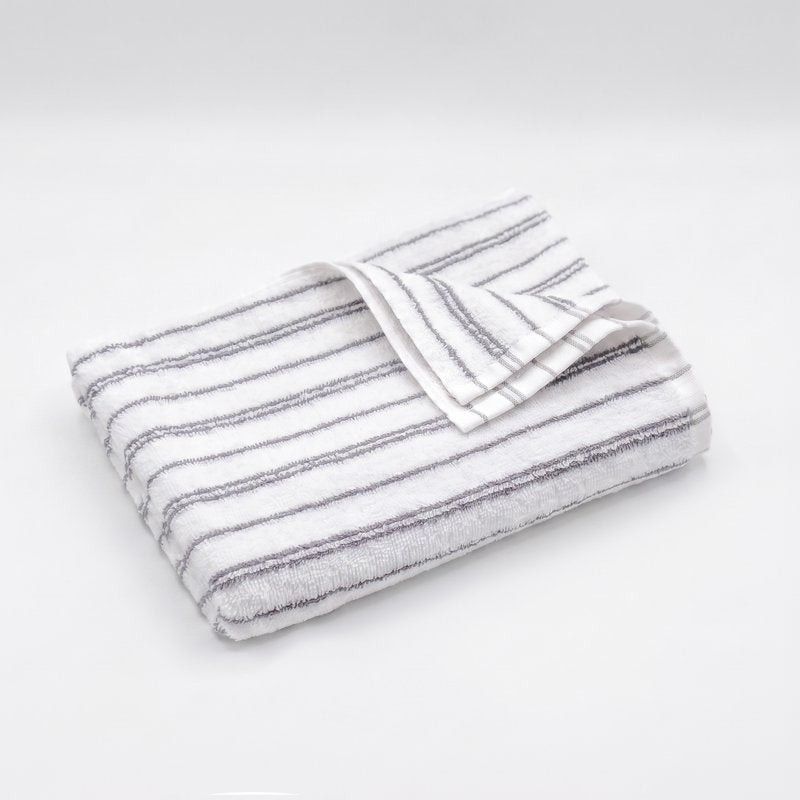 Mainstays White Striped Bath Towel - Soft 100% Cotton, Absorbent 27x52 Inches - Machine Washable
