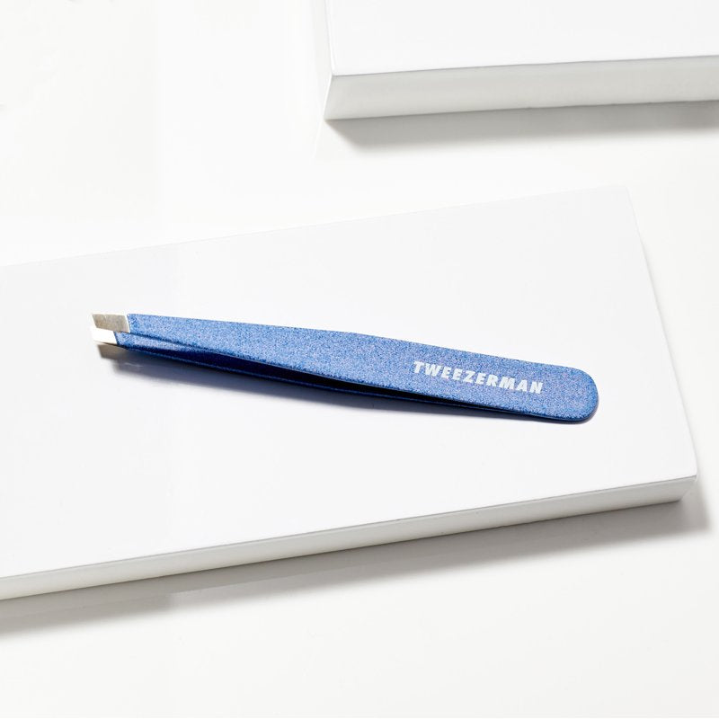 Professional Slant Tip Tweezer for Precision Eyebrow Grooming