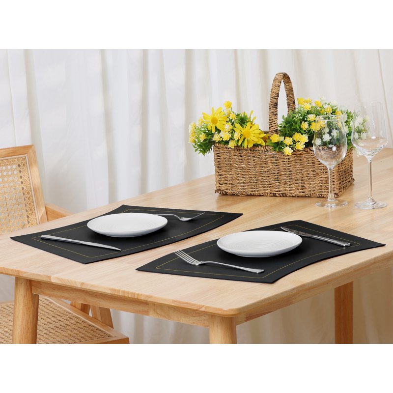 Heat Resistant Faux Leather Round Table Mats - Set of 6 Black