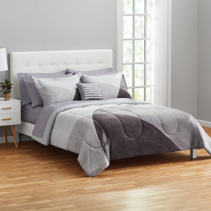 King 10-Piece Bed in a Bag Comforter Set with Sheets - Grey Multi