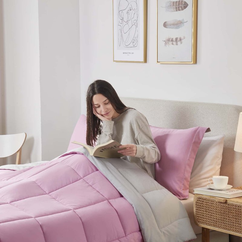 LammaLoe Full Comforter - Quilted Down Alternative Duvet Insert Pink/Light Gray - All Season Bed Bedding