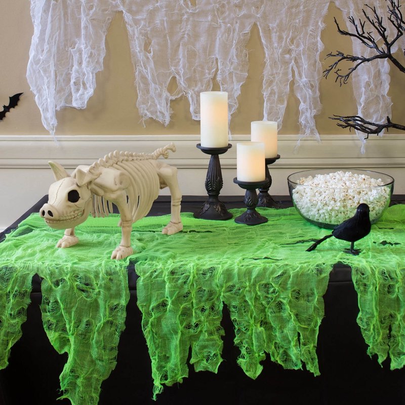 Faux Pig Skeleton Halloween Decoration - 6.5-Inch Farmyard Decor