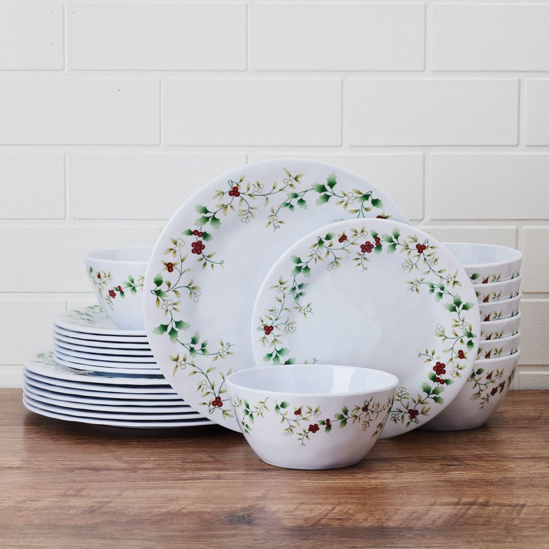 Winterberry Melamine 24-Piece Dinnerware Set - Festive Design