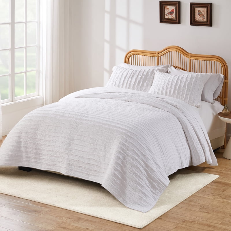 King/Cal King Cotton Ruffled Quilt Set - White, 3-Piece Oversized Bedding