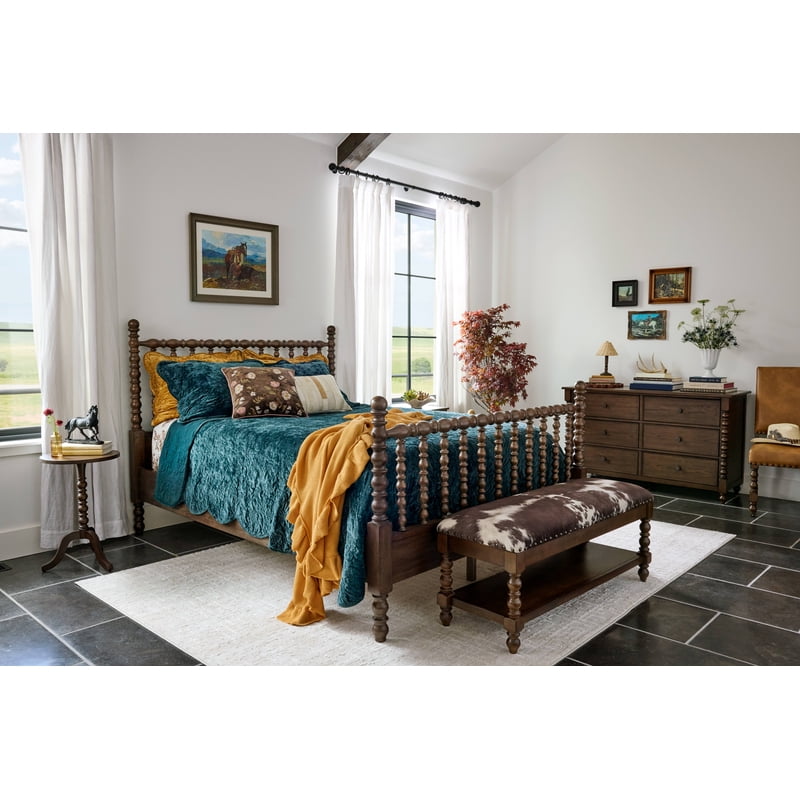 The Pioneer Woman Eloise Floral Velvet Quilt Full/Queen Amber Yellow - Reversible Bed Coverlet