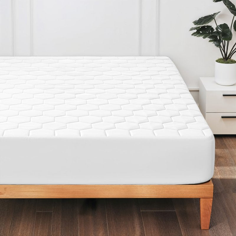 California King Waterproof Mattress Pad Cover - Quilted Fitted Bed Protector, Deep Pocket 8-21" - White